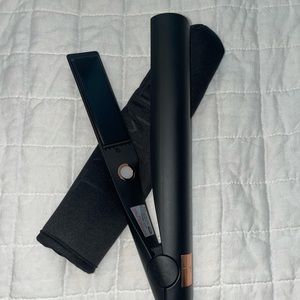 Obsessed with Obsidian TYME Hair Styler